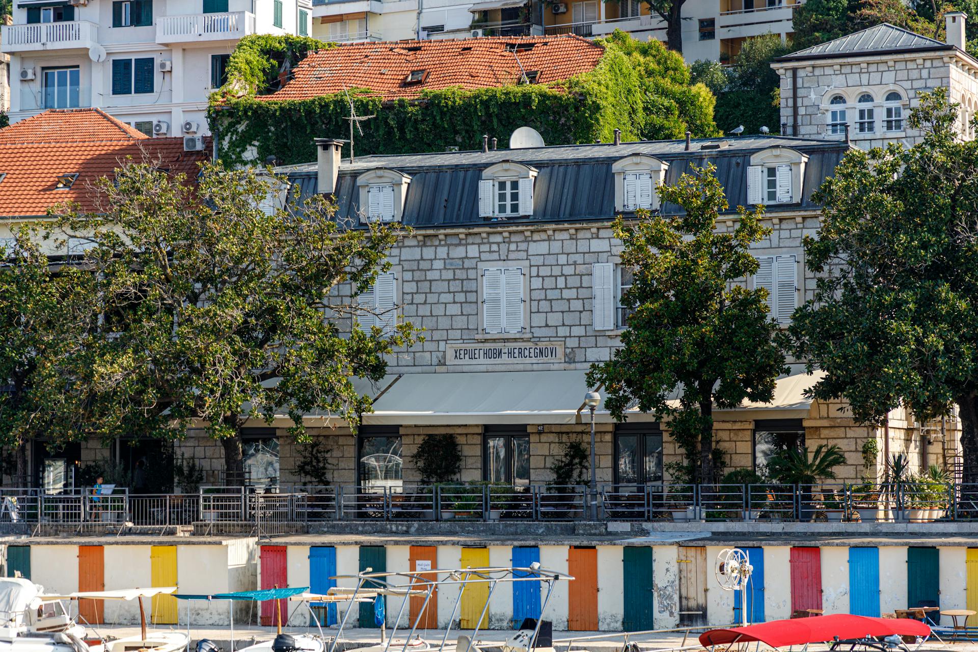 100 000 ступеней Херцег-Нови